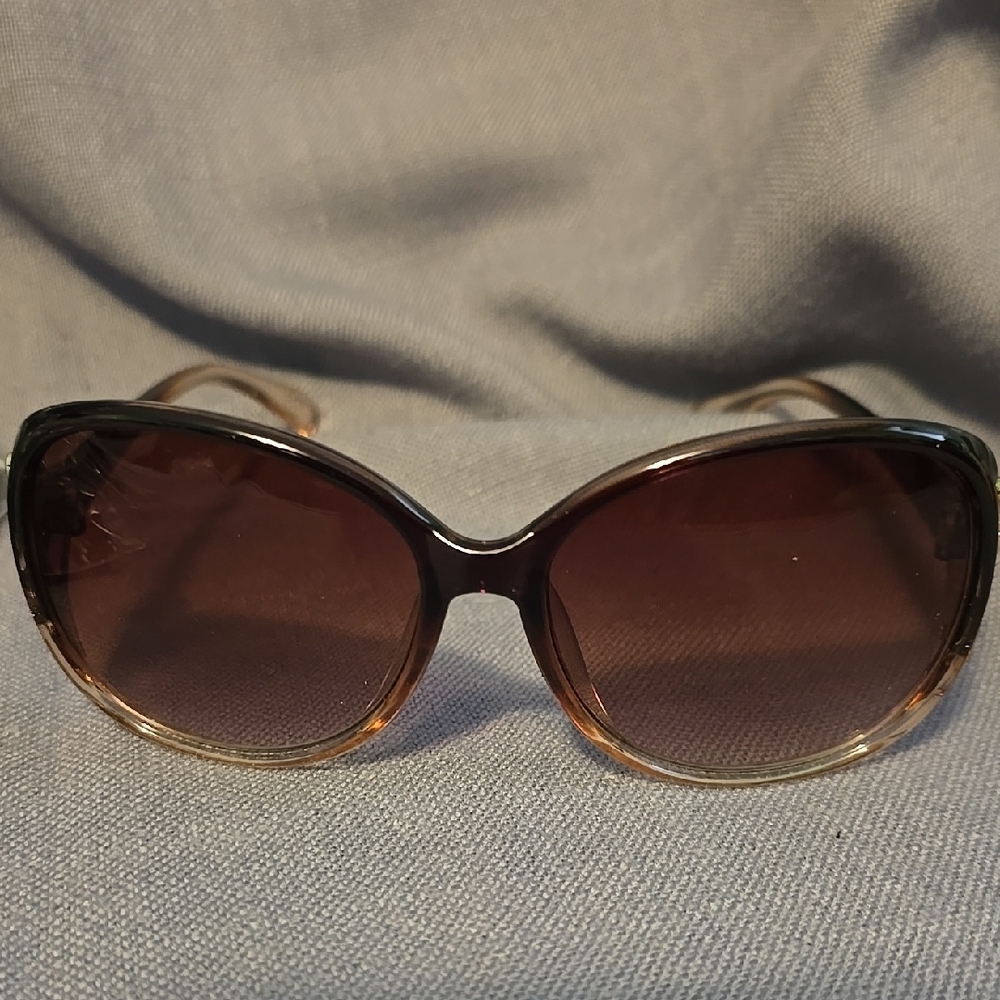 Elegant Brown Sunglasses